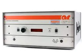 Tranzistorový RF zesilovač Amplifier Research 40S4G18