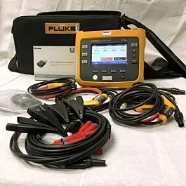 Fluke 1736 Tří-fázový zapisovač energií