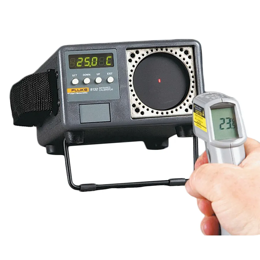 Fluke 9132-156 Infračervený kalibrační zdroj