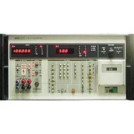 Fluke Calibration 5101B vícefunkční kalibrační nástroj