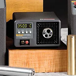 Fluke Calibration 9140-A Suchotenký teplotní kalibrátor