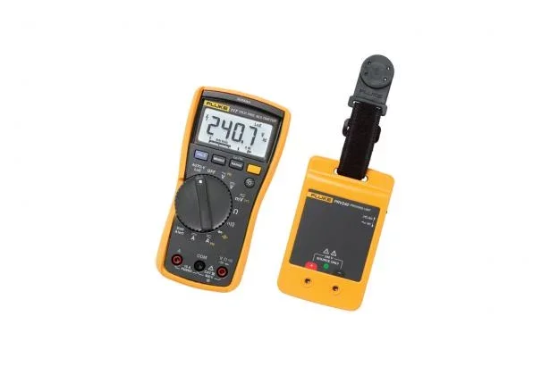 Fluke FLUKE-117/PRV240 Digitální Multimetr s Jednotkou pro Ověřování