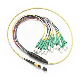 Fluke Networks SBKC-MPOAPCU-LCAP Oddělovací kabel