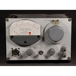 Nalaďovaný zesilovač a detektor nuly General Radio 1232A