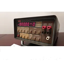Digitální multimetr Keithley 195A