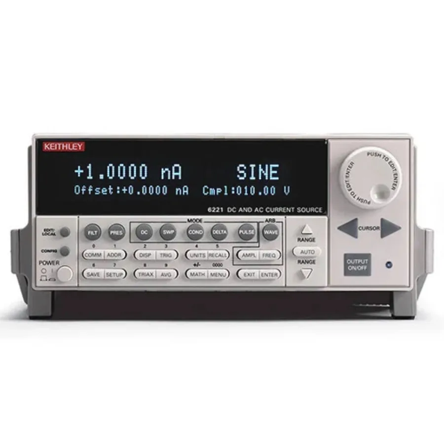 Keithley 6221 Přesný zdroj AC a DC proudu s nízkým šumem