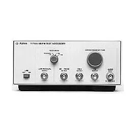 Keysight 11715A Testovací zdroj AM/FM