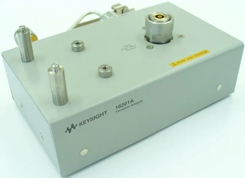 Keysight 16201A Terminálový adaptér