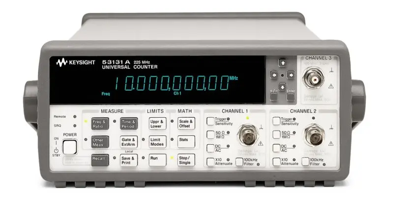 Univerzální čítač frekvence Keysight 53131A