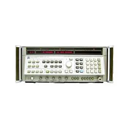 Keysight 8341B Syntetizovaný generátor s rozmítáním