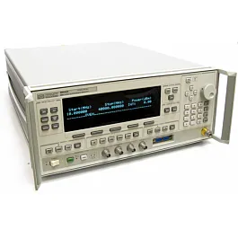 Keysight 83640A Generátor syntetizovaného zametávaného signálu