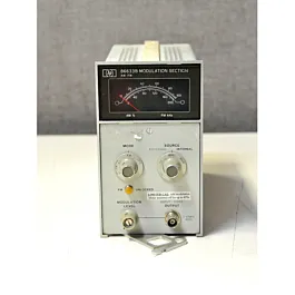 Keysight 86633B sekce modulace AM/FM