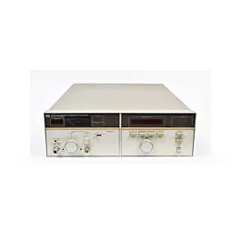 Keysight 8671B Syntetizovaný signální generátor
