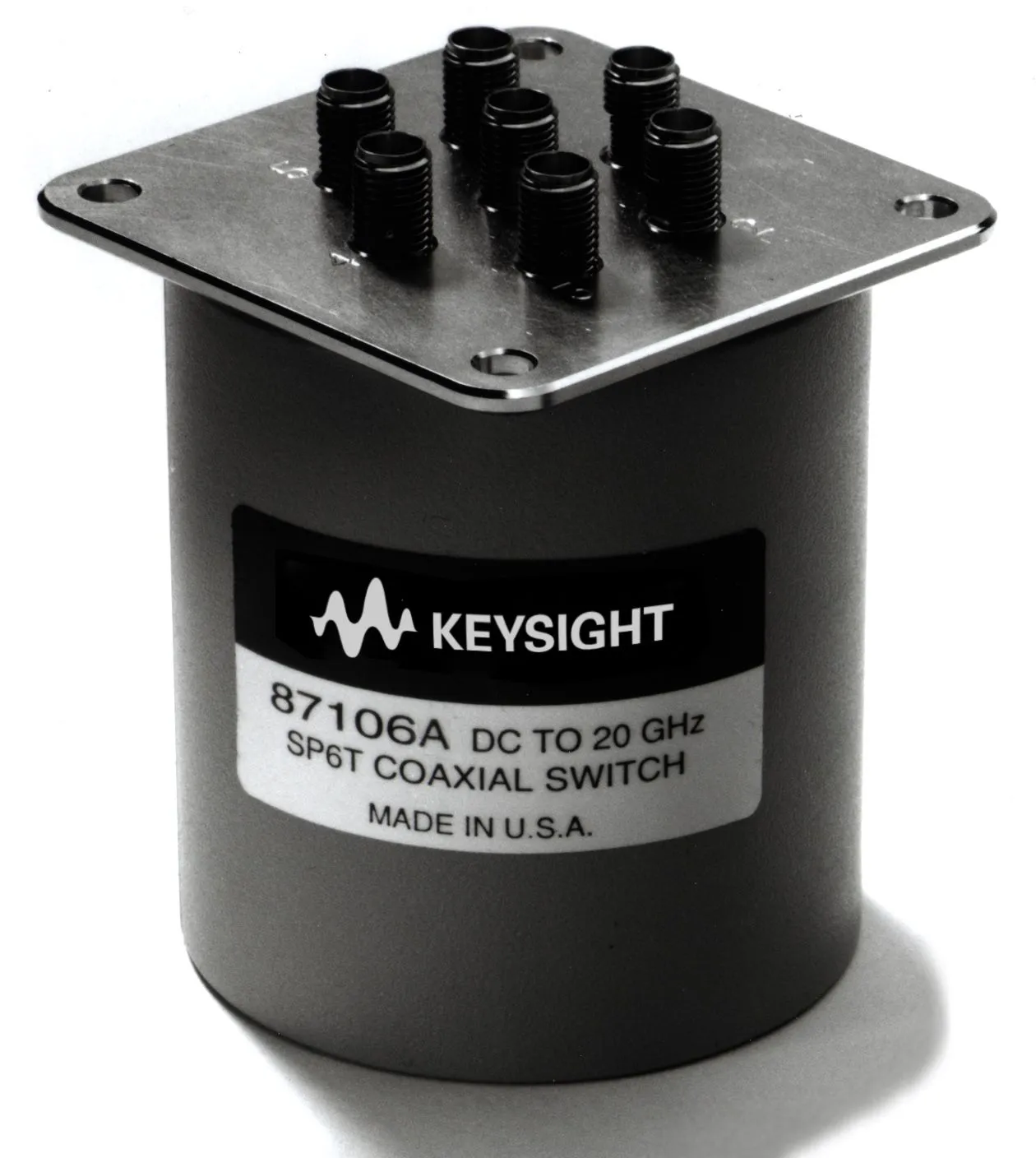 Keysight 87106A Multiportový koaxiální přepínač