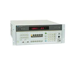 Měřicí přijímač Keysight 8902A