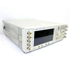 Keysight E4432B Digitální RF generátor signálů