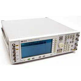 Keysight E4437B Digitální RF generátor signálů