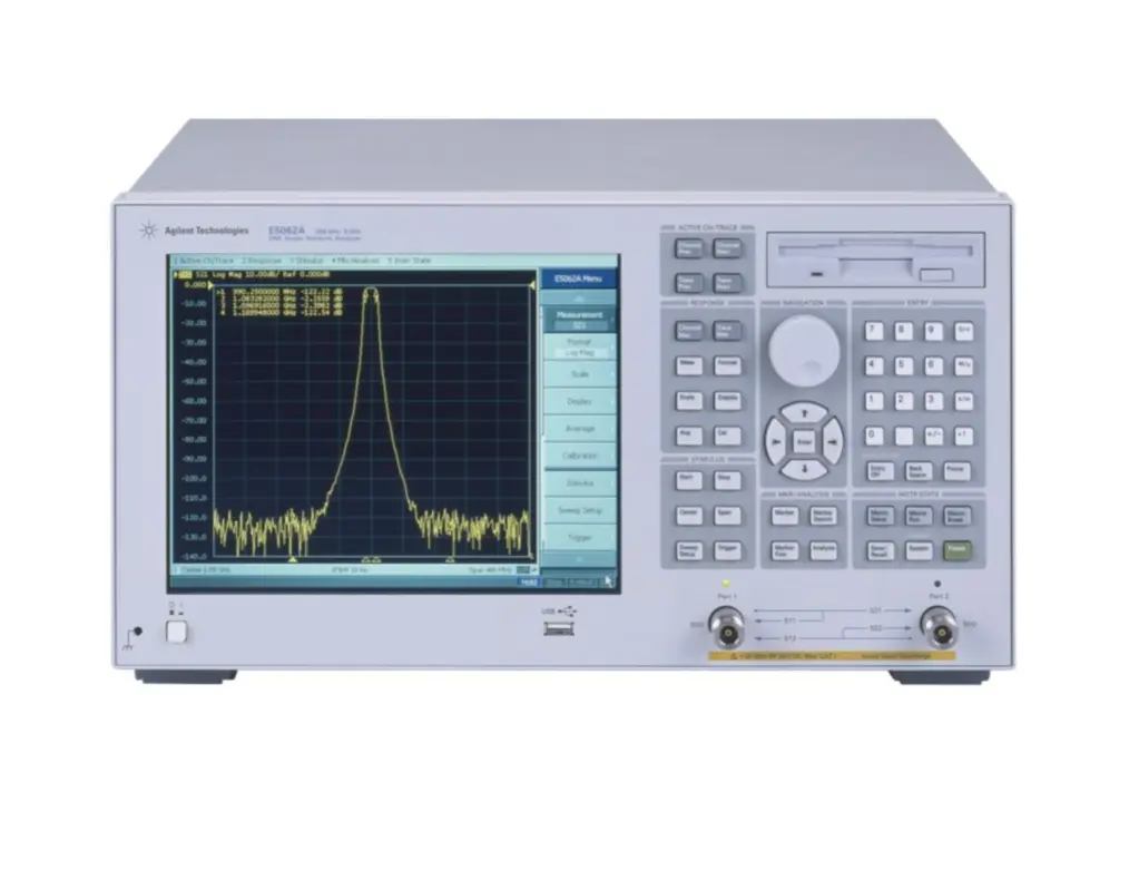 Keysight E5062A Vektorový síťový analyzátor