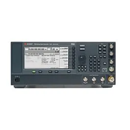 Keysight E8257D-567 PSG Analogový generátor signálu