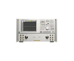 Keysight E8361A Vektorový analyzátor sítě