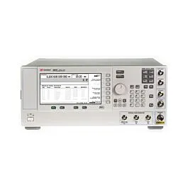 Keysight E8663D-509 Analogový generátor signálu