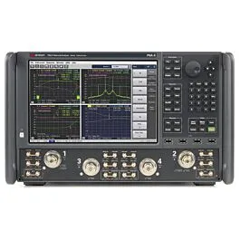 Keysight N5242B - mikrovlnný síťový analyzátor