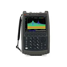 Keysight N9912C Analyzér RF FieldFox