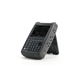 Keysight N9923A FieldFox Vektorový síťový analyzátor