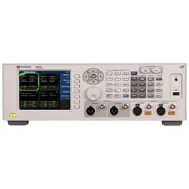 Keysight U8903B-STD výkonný audio analyzátor