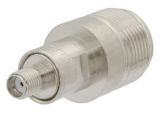 Pasternack PE9255 adaptér SMA na HN