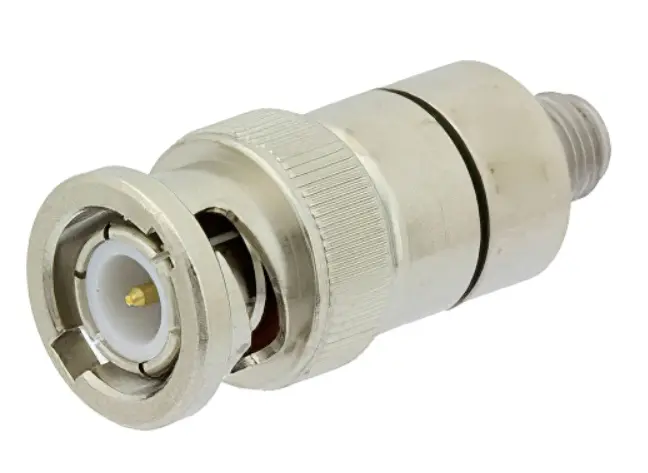 Pasternack PE9494 adaptér SMA na BNC
