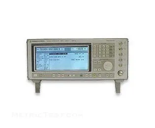 Rohde & Schwarz SMP02 RF a mikrovlnný generátor signálu