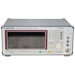 Rohde & Schwarz SMT03 generátor signálu