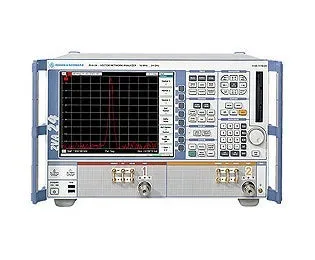 Rohde & Schwarz ZVA24 Vektorový síťový analyzátor