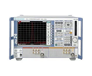 Rohde & Schwarz ZVA24 Analyzátor sítě s vektorovými parametry