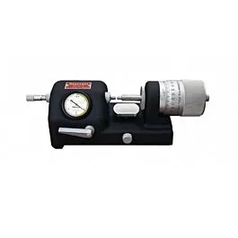 Starrett 673MXZ mikrometr s priamym čítaním na pracovnom stole