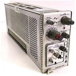 Tektronix 7S11 Modul vzorkování vertikálního 14 GHz
