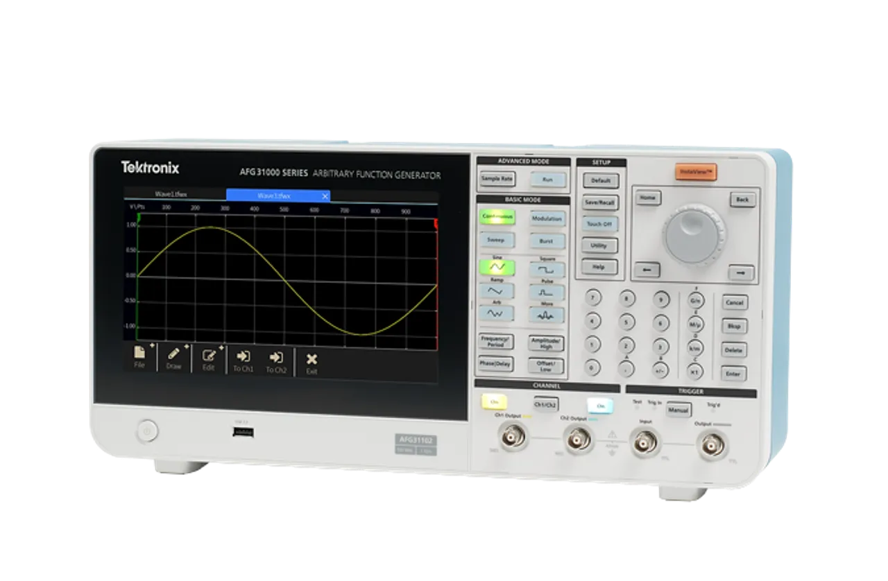 Tektronix AFG3151C Generátor libovolných funkcí