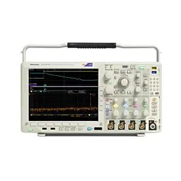 Tektronix MDO4104C Smíšený osciloskop domén