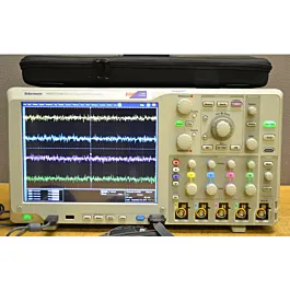 Tektronix MSO5104B Osciloskop se smíšenými signály