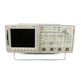 Tektronix TDS754D Digitální osciloskop